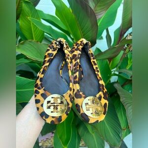 Tory Burch Calf Hair Leopard Print Reva Ballerina Flat Size 7 Great condition